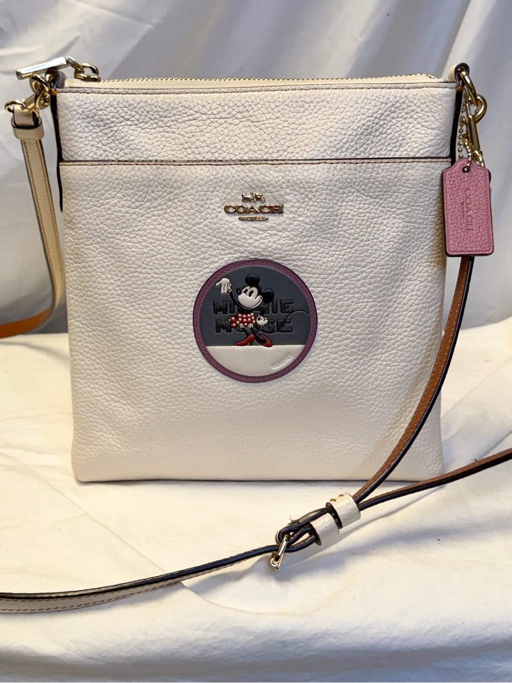 COACH Ivory Off-White Cream Leather Minnie Mouse Kitt Messenger Crossbody Bag